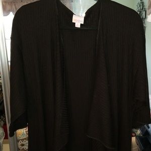 *NWOT*Black LuLaRoe Shirley